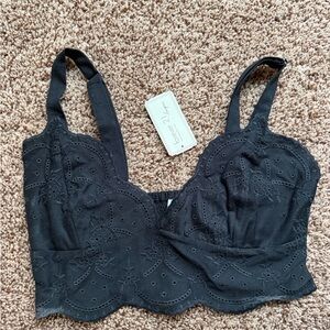 Black Lace Bralette. NWT. Size S.